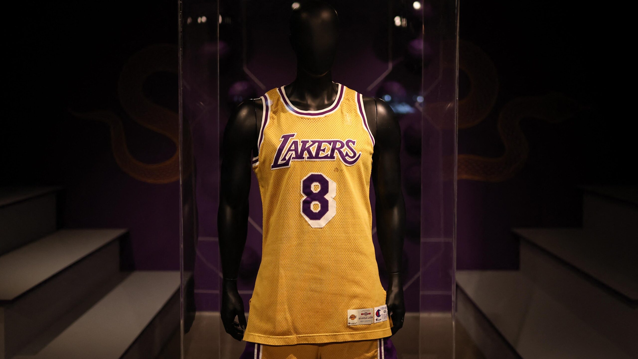 Kobe Bryant’s Rookie Jersey Nets $7M in Auction Frenzy—Here’s Why Memorabilia Is the New Blue-Chip Art