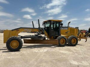 2012 John Deere 772G Motor Grader