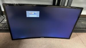 Samsung - 27 inch Curved Monitor