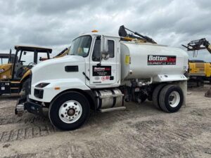 LOT #137 - 2022 Mack MD642R Water Truck