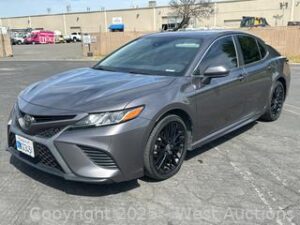 2019 Toyota Camry SE