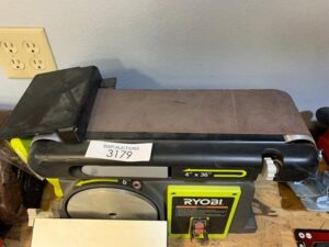 RYOBI Belt/Disc Sander