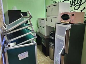 Pet Groomers & Daycare Liquidation