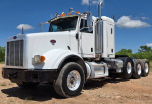 2020 Kenworth T800 Mid-Roof Sleeper Truck