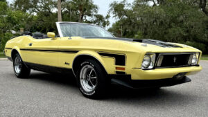 1973 FORD MUSTANG CONVERTIBLE