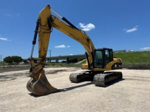 2008 CAT 320D L
