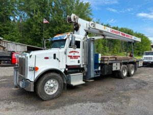 2006 PETERBILT 357 BOOM TRUCK