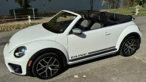 2018 Volkswagen Beetle Dune Convertible