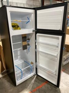7.2 cu. ft. Top Freezer Refrigerator
