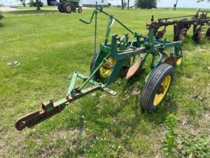 John Deere Implement