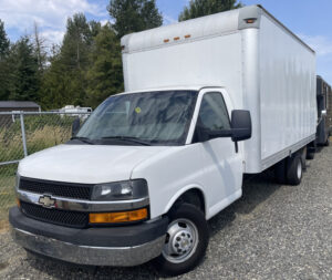 2015 Chevrolet Express 3500 Box Truck