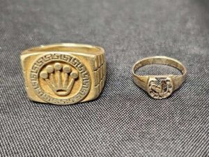 2 Assorted Rings