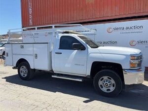 2017 Chevrolet Silverado 2500 Utility Truck