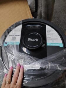 Shark Robot Vacuum & Mop Combo