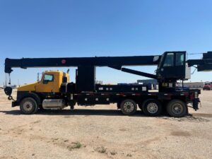 2013 Kenworth T800 Tri-Axle Crane Truck
