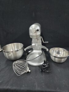 Auction Image 12