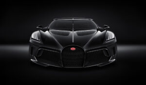 Bugatti La Voiture Noire side view