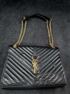 Auction Image 20