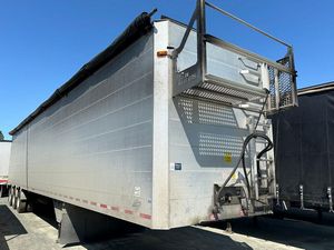 2023 TITAN Walking Floor Trailer