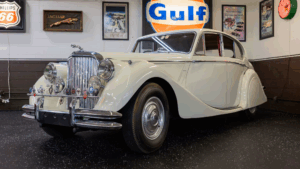 1950 JAGUAR MKV SALOON