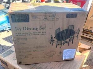 Furniture & Decor