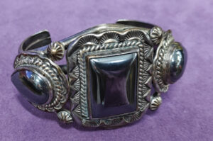 Auction Item Image 5