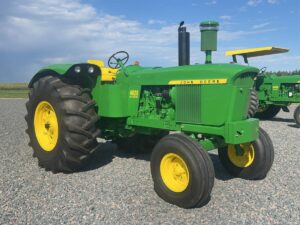 Tractor Image 2