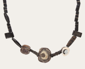Naomi Lindstrom: Worldwide Beads & Tribal Jewelry auction highlight