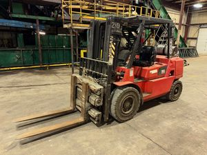 Nissan 9,000 Lb Capacity Forklift